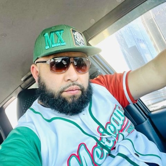 Meet your Posher, Manuel jr - Picture 1 of 1